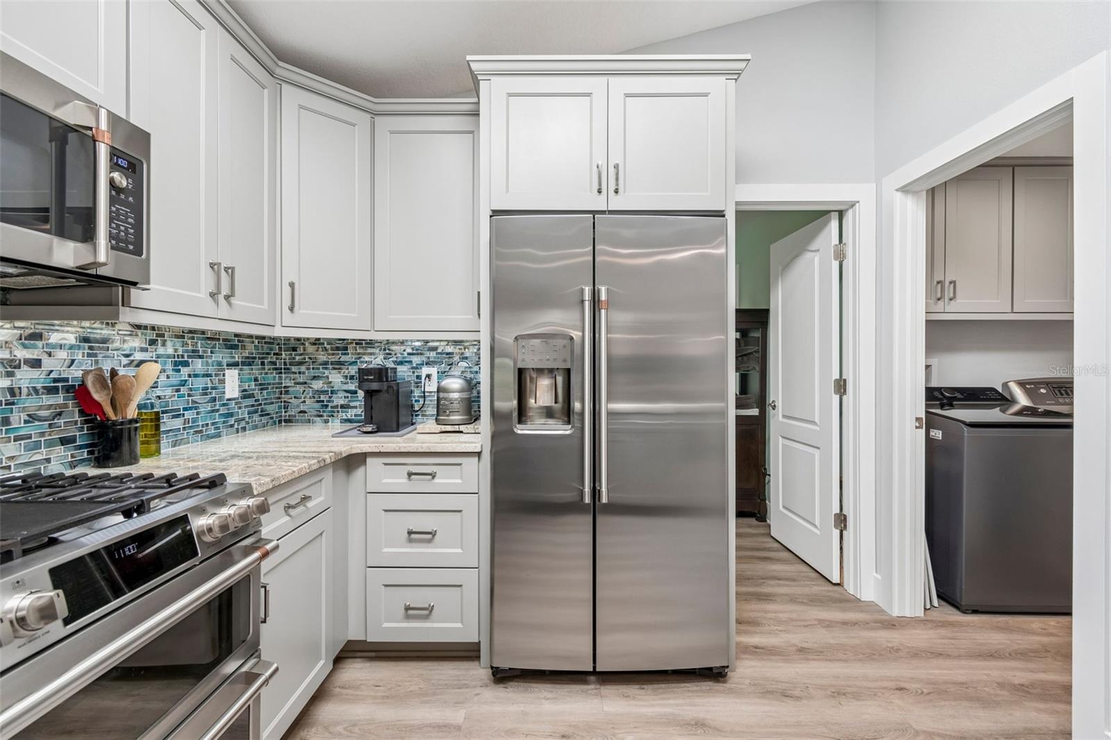 403 FLAMINGO DR, APOLLO BEACH, FL, 33572