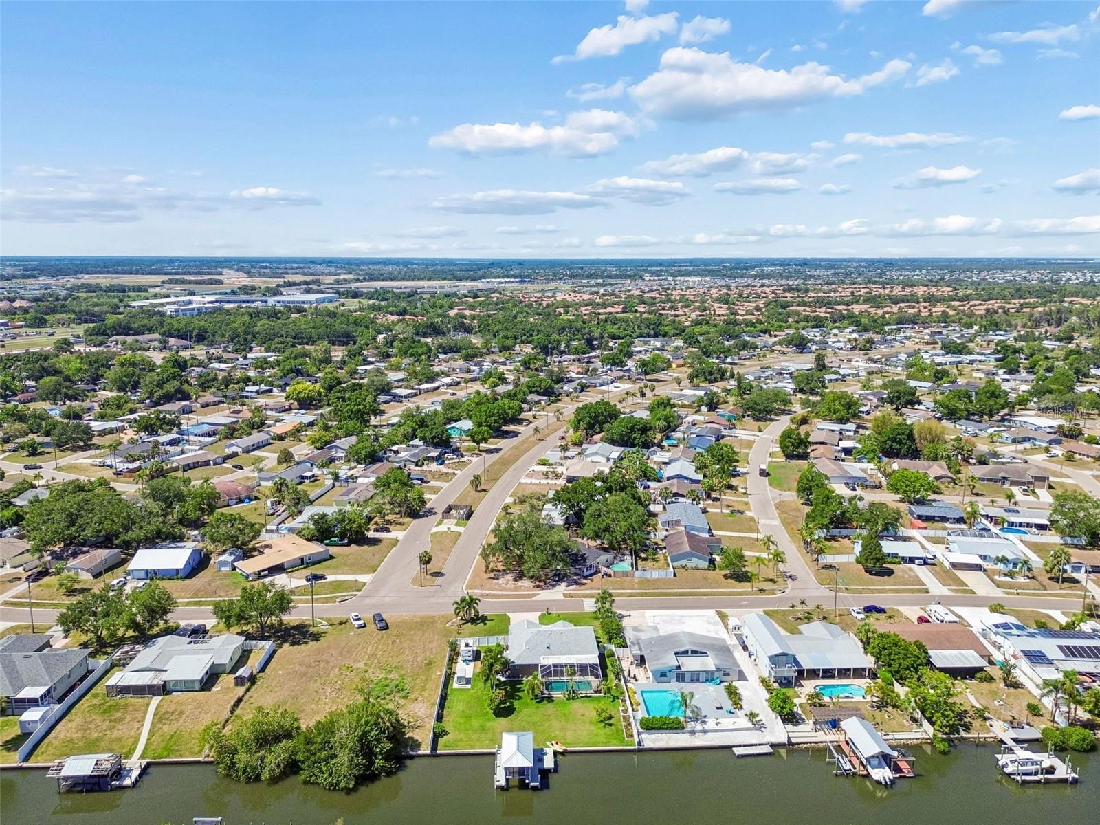 403 FLAMINGO DR, APOLLO BEACH, FL, 33572