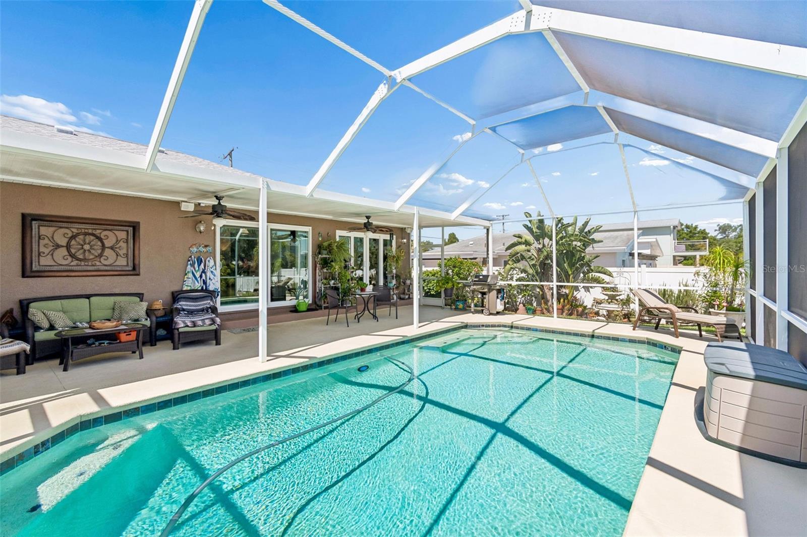 403 FLAMINGO DR, APOLLO BEACH, FL, 33572