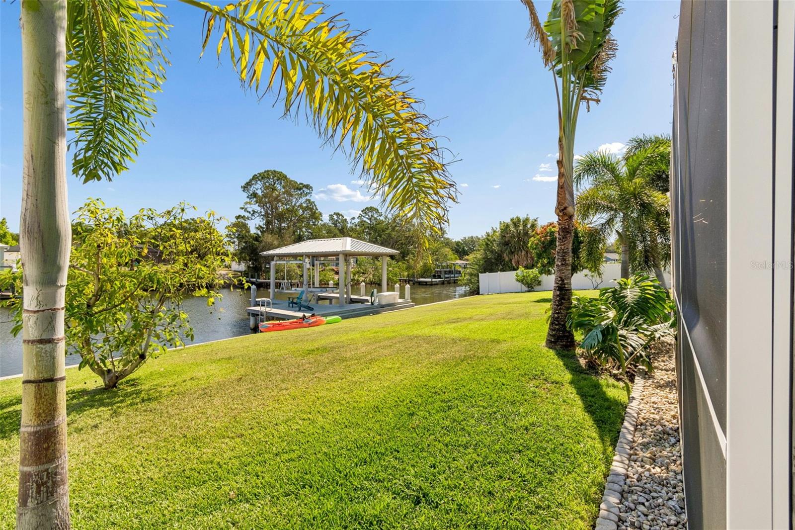 403 FLAMINGO DR, APOLLO BEACH, FL, 33572
