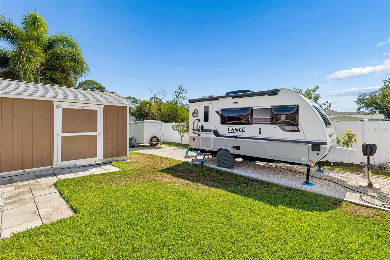 403 FLAMINGO DR, APOLLO BEACH, FL, 33572