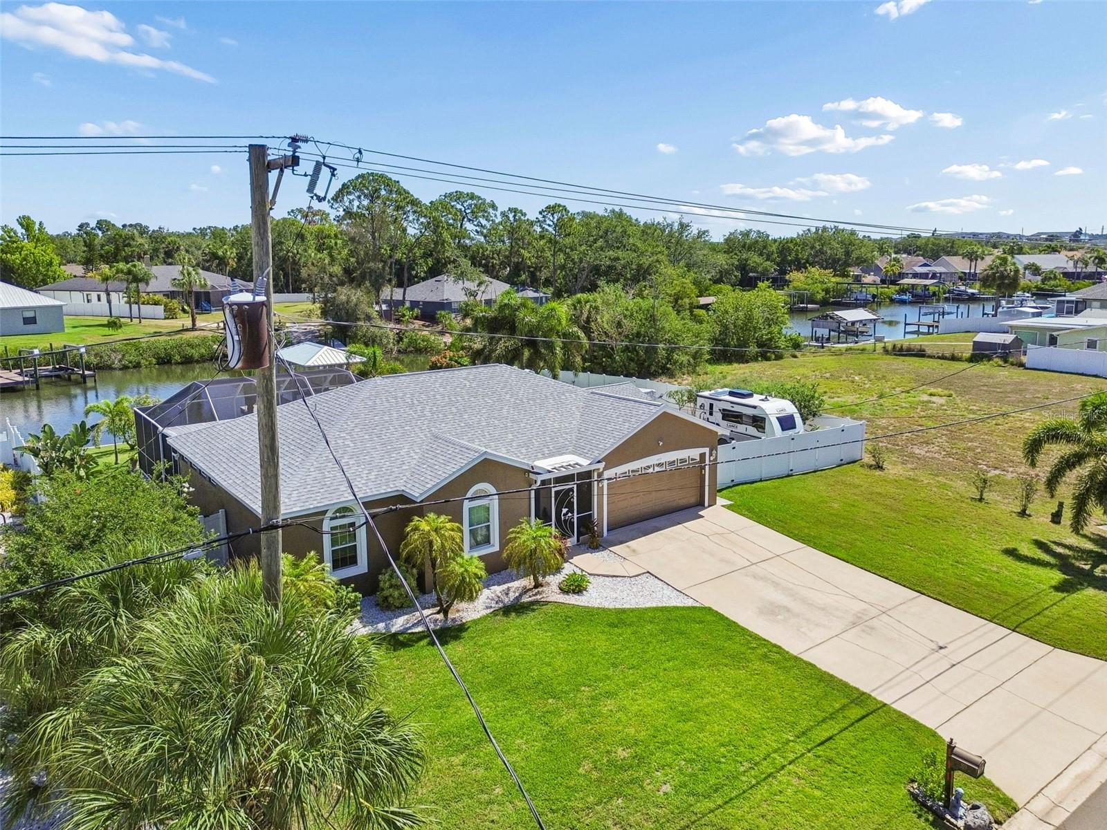 403 FLAMINGO DR, APOLLO BEACH, FL, 33572