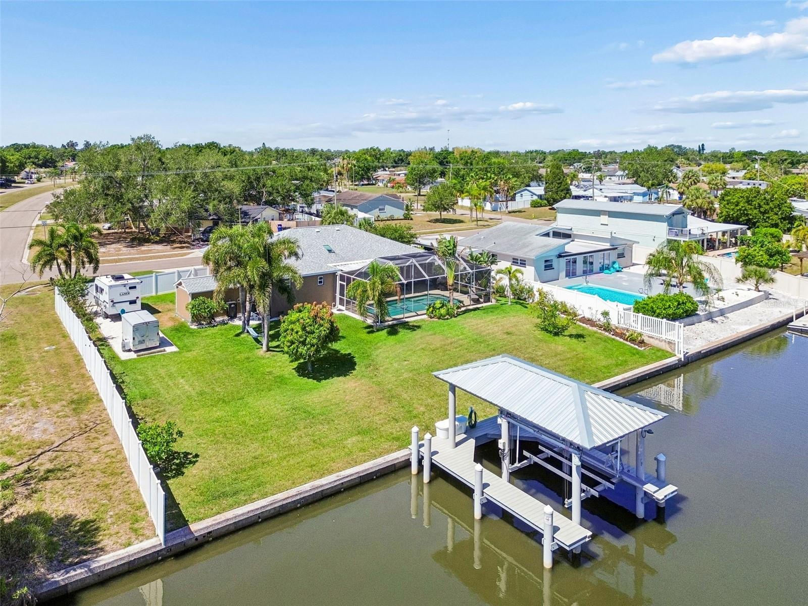 403 FLAMINGO DR, APOLLO BEACH, FL, 33572