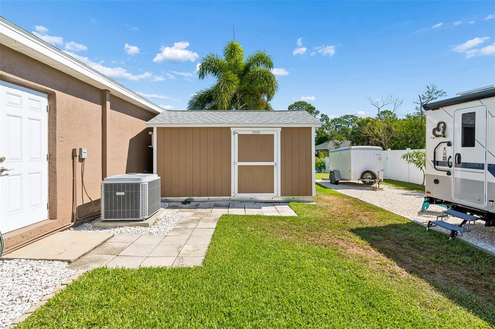 403 FLAMINGO DR, APOLLO BEACH, FL, 33572