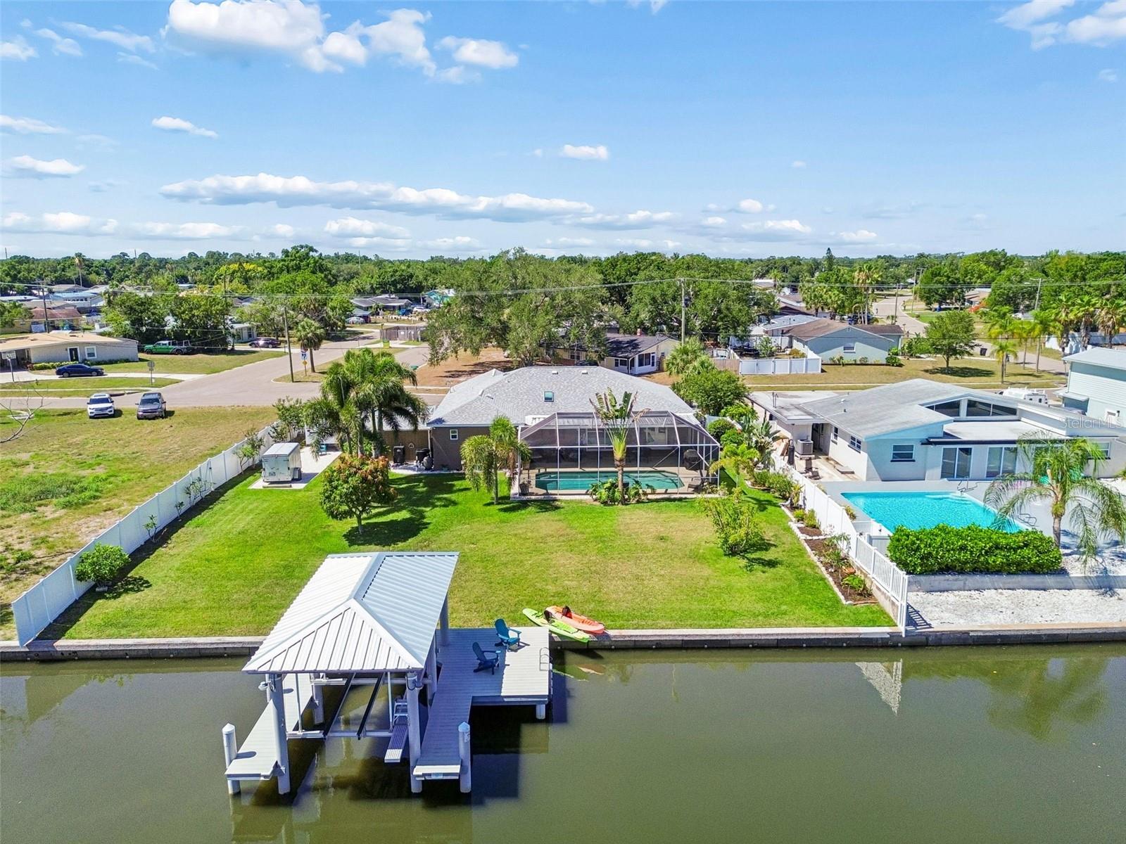 403 FLAMINGO DR, APOLLO BEACH, FL, 33572