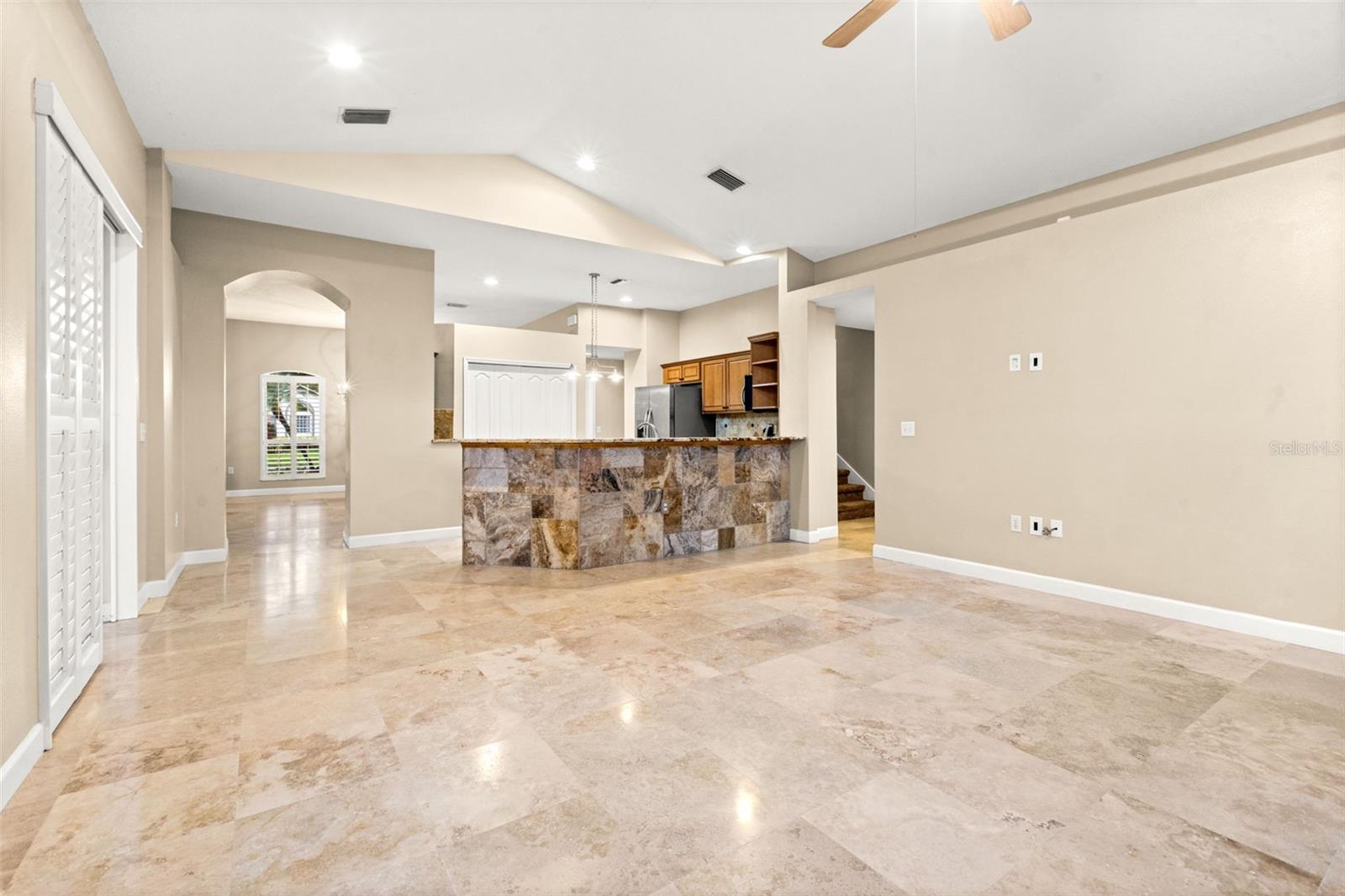 1525 CROOKED STICK DR, VALRICO, FL, 33596