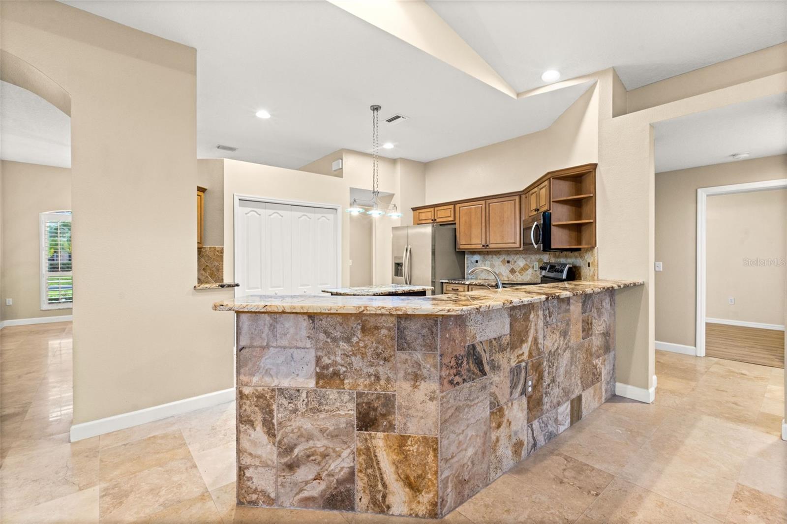 1525 CROOKED STICK DR, VALRICO, FL, 33596