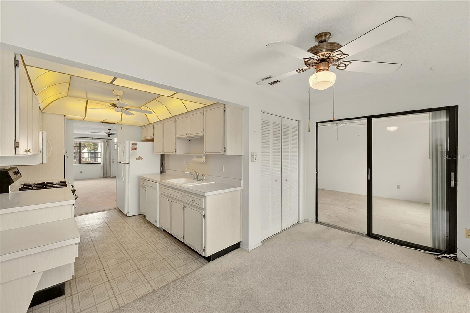 7951 58TH AVE N #208, ST PETERSBURG, FL, 33709
