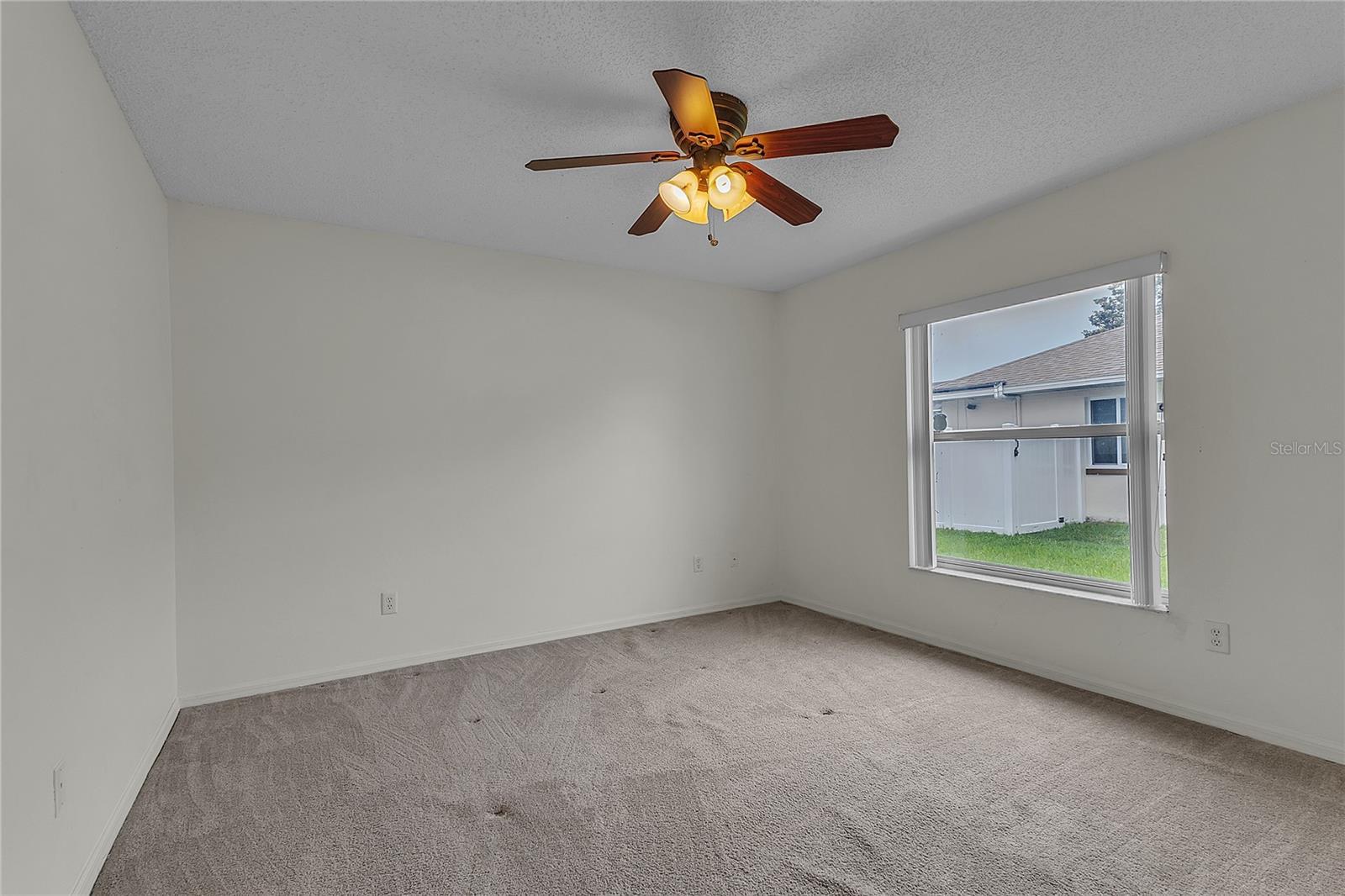 1 BOWMAN PL, PALM COAST, FL, 32137