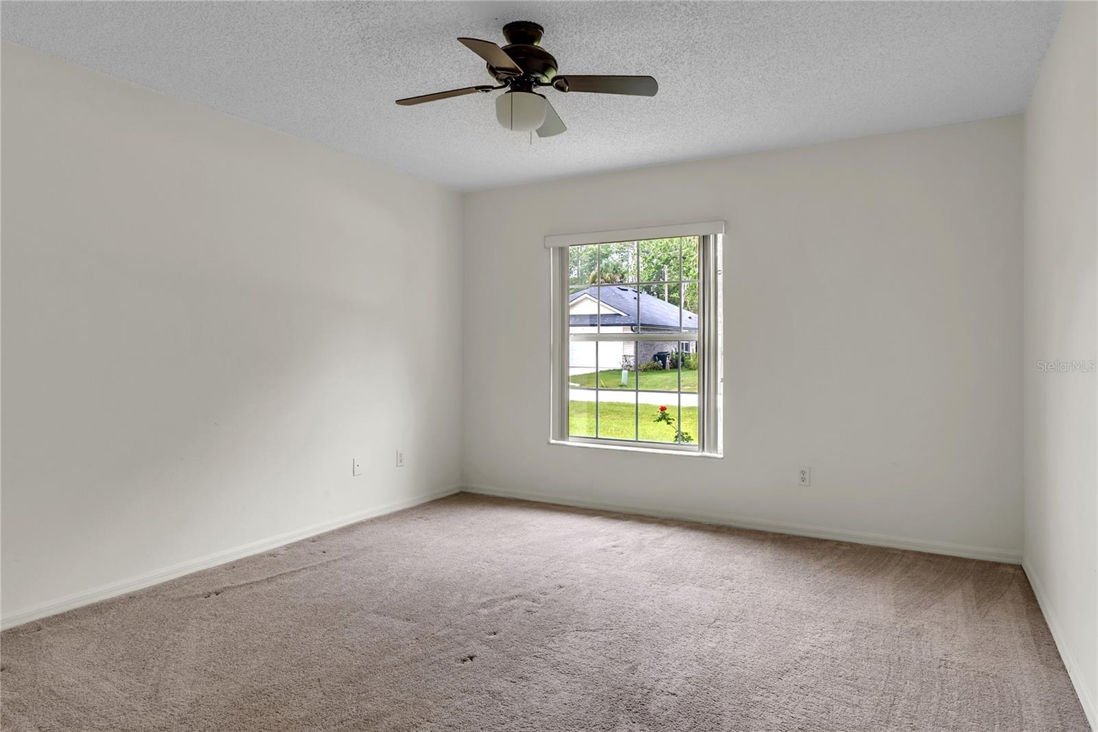 1 BOWMAN PL, PALM COAST, FL, 32137