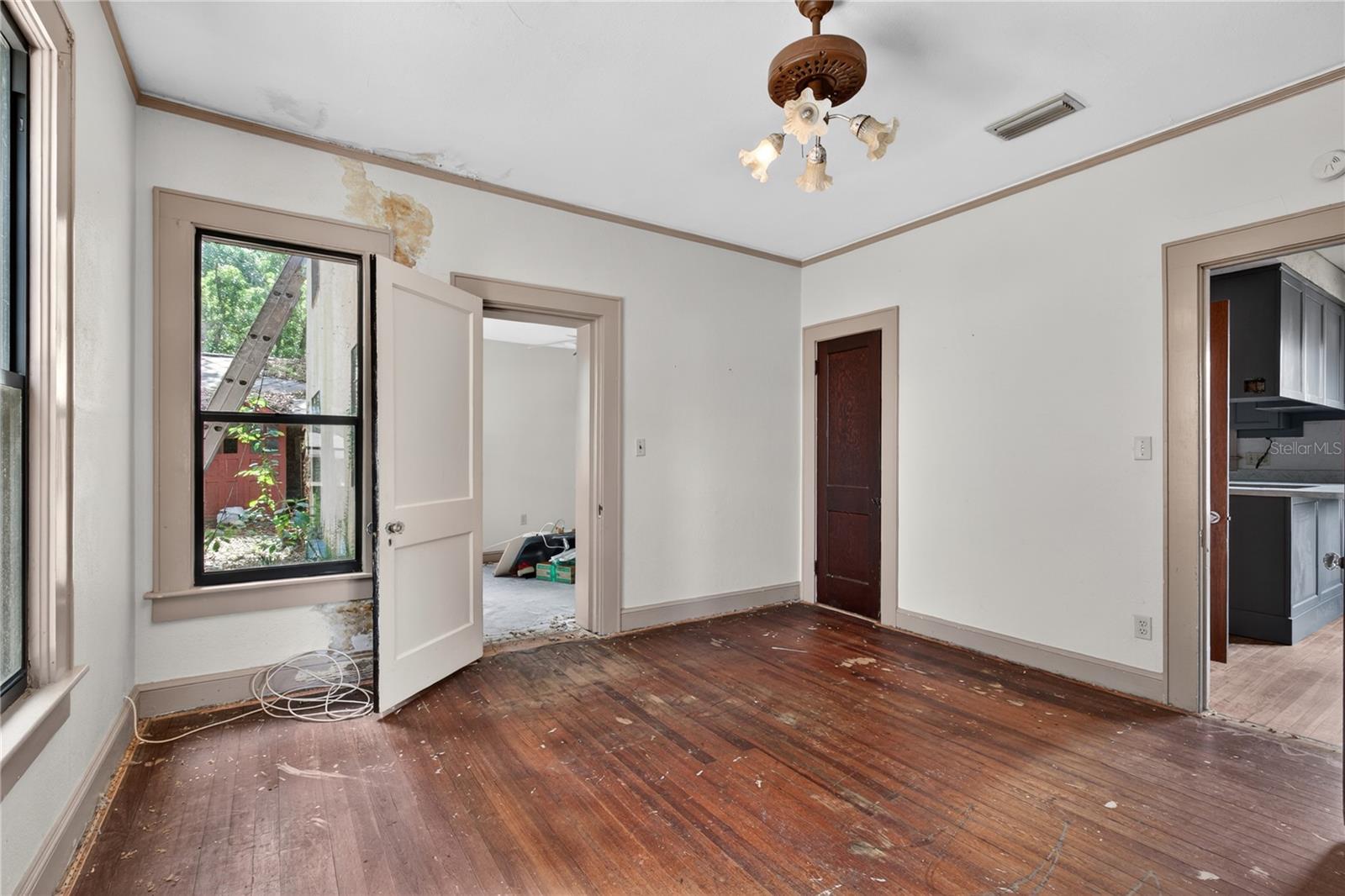 19 E MORNINGVIEW DR, EUSTIS, FL, 32726