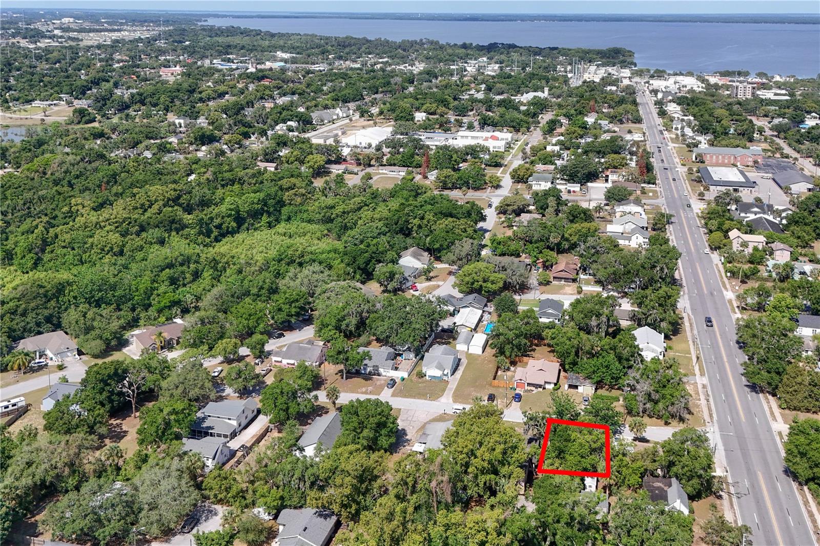 19 E MORNINGVIEW DR, EUSTIS, FL, 32726