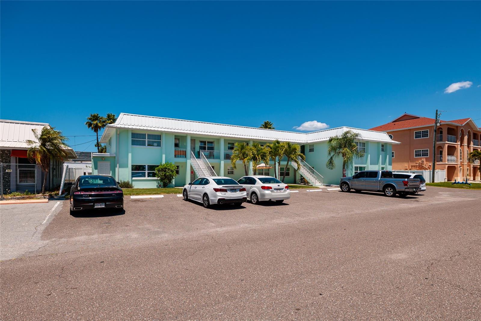 10 164TH AVE #1, REDINGTON BEACH, FL, 33708