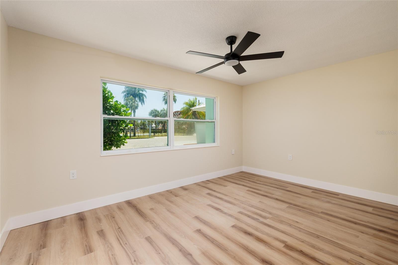 10 164TH AVE #1, REDINGTON BEACH, FL, 33708