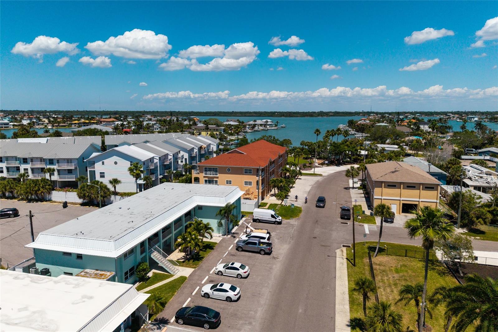 10 164TH AVE #1, REDINGTON BEACH, FL, 33708