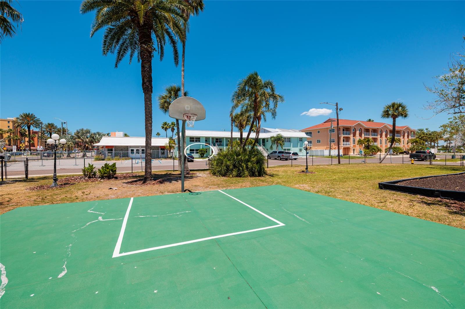 10 164TH AVE #1, REDINGTON BEACH, FL, 33708