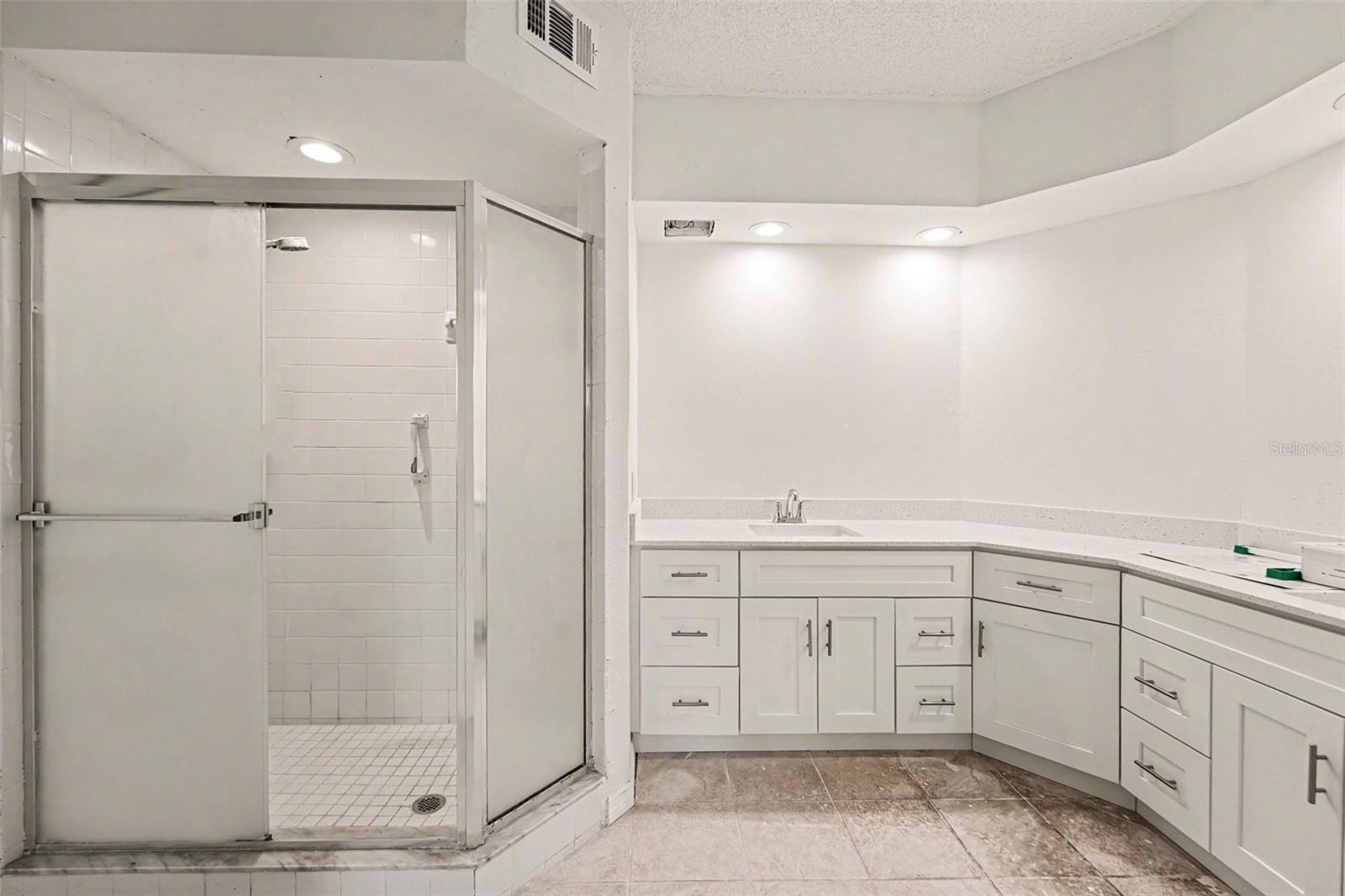 6205 SHORELINE DR #1106, ST PETERSBURG, FL, 33708