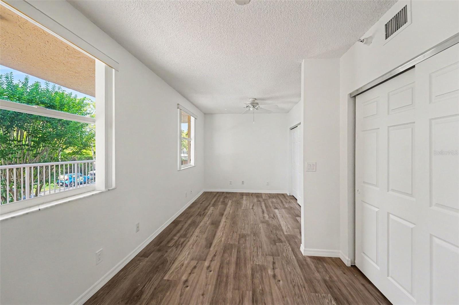 6205 SHORELINE DR #1106, ST PETERSBURG, FL, 33708