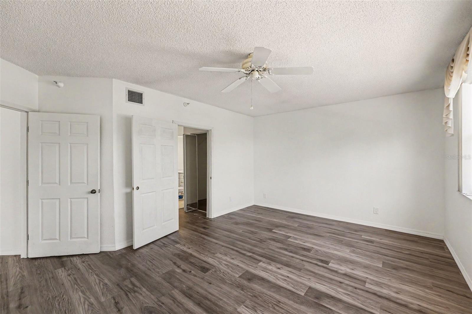 6205 SHORELINE DR #1106, ST PETERSBURG, FL, 33708