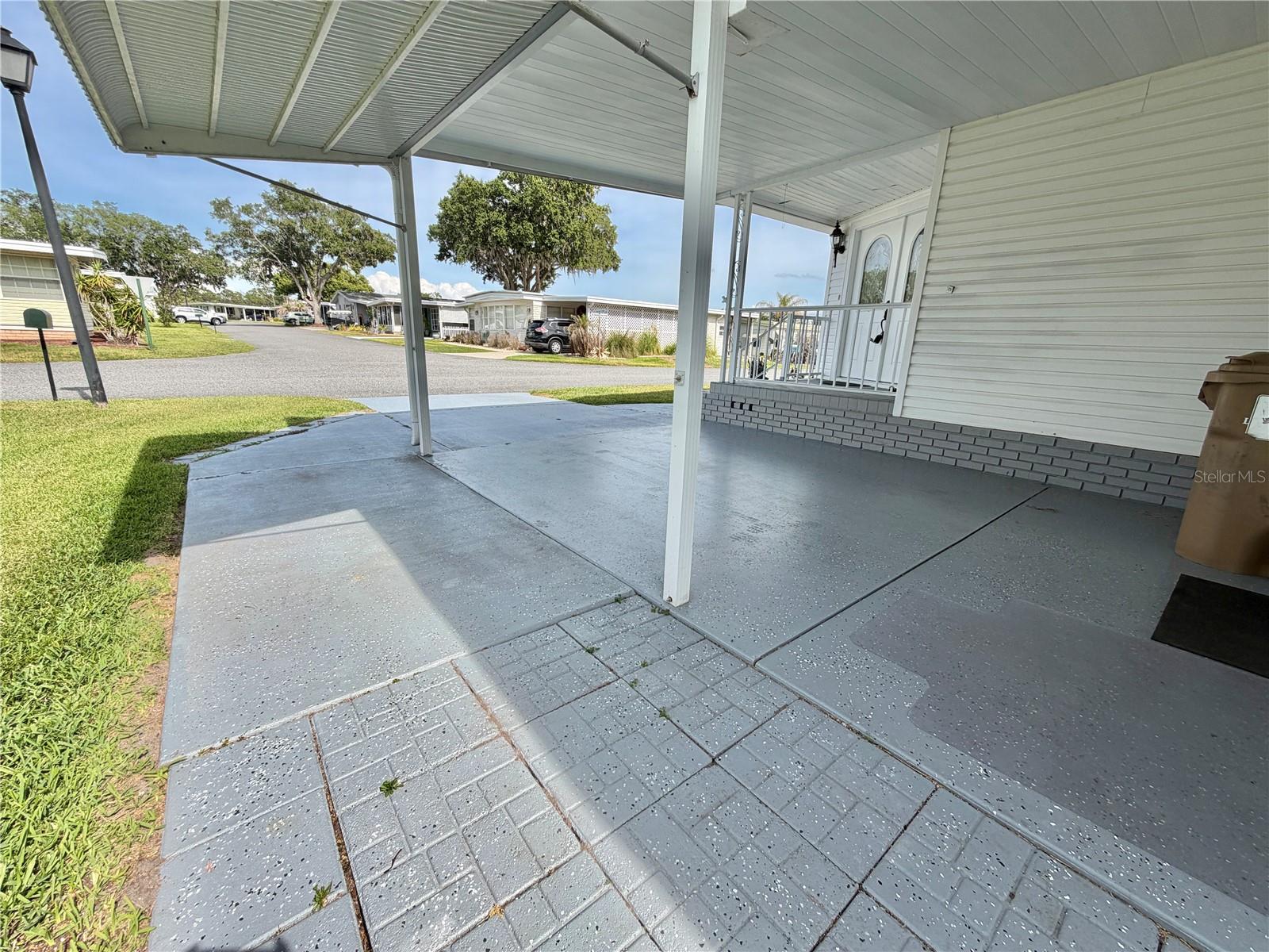 115 BOUGAINVILLEA DR, LEESBURG, FL, 34748
