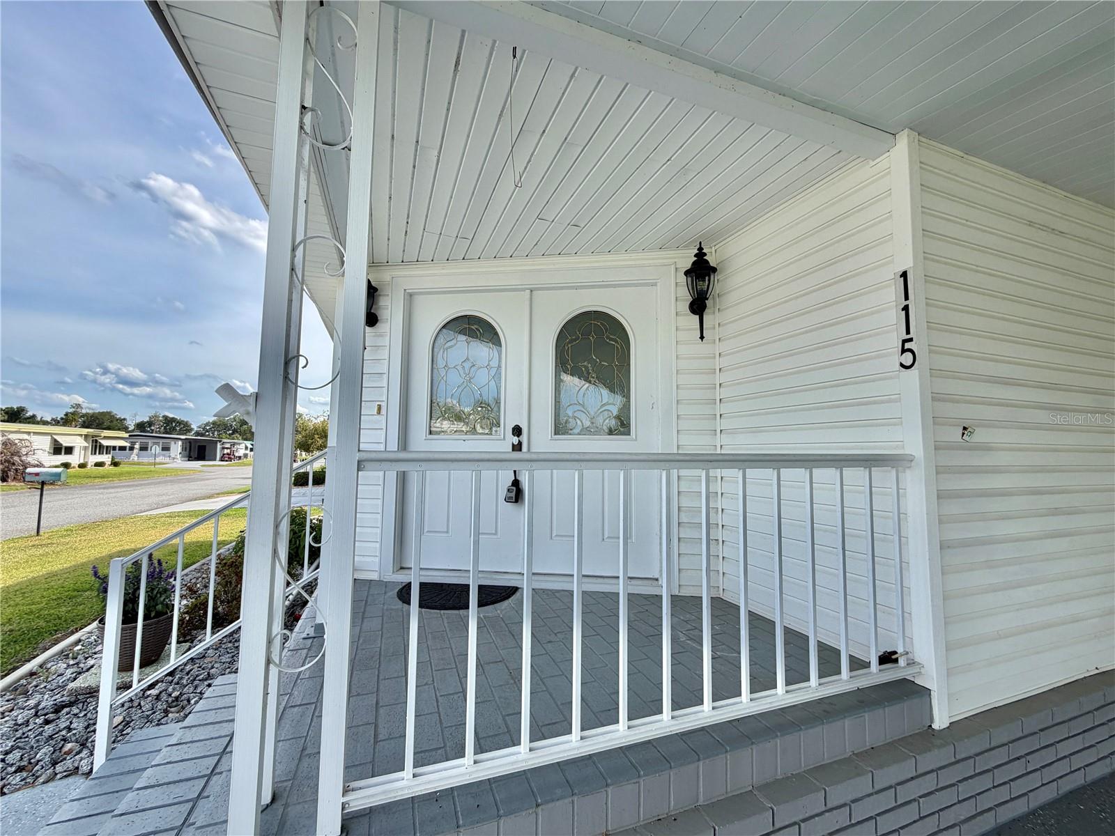 115 BOUGAINVILLEA DR, LEESBURG, FL, 34748