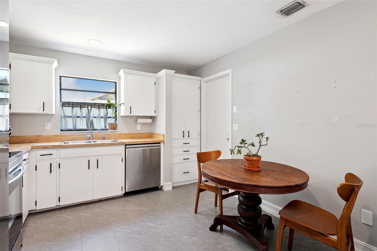2901 AUTUMNWOOD TRL, APOPKA, FL, 32703