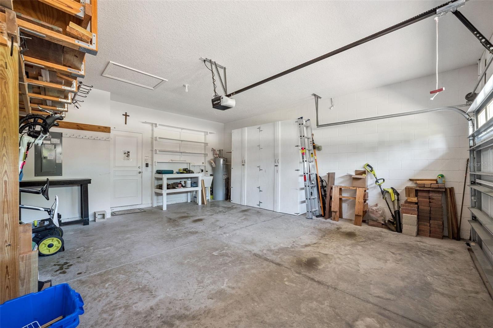 9131 CHANDLER DR, GROVELAND, FL, 34736