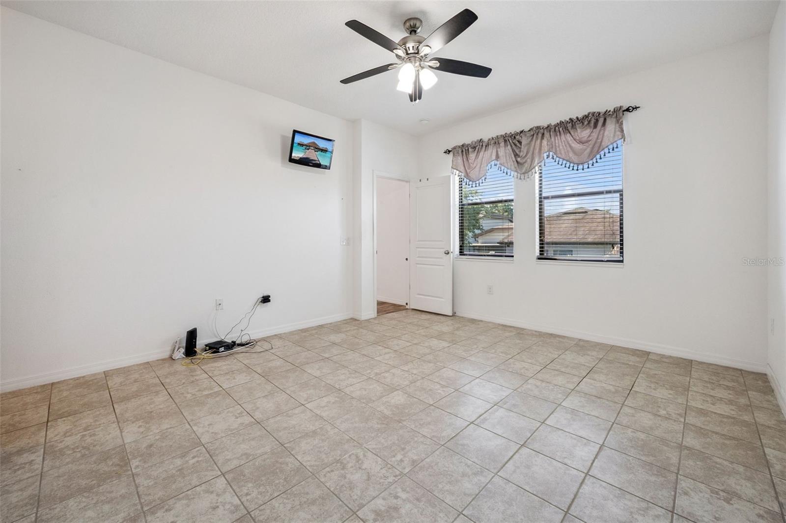9131 CHANDLER DR, GROVELAND, FL, 34736