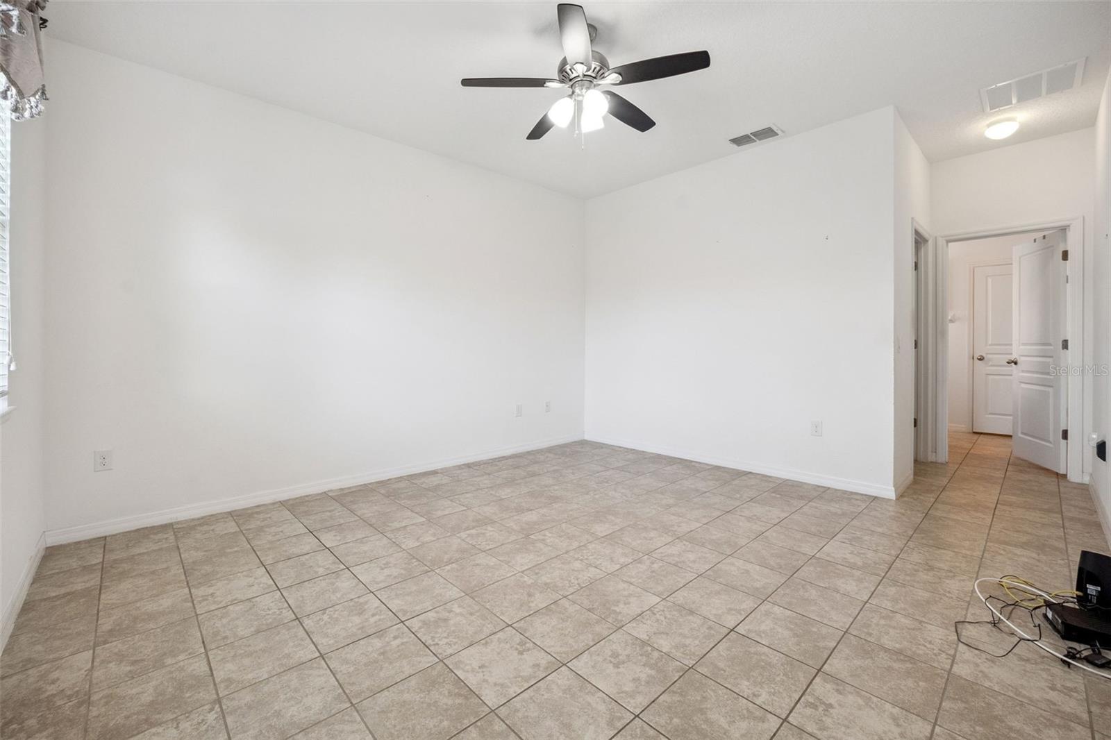 9131 CHANDLER DR, GROVELAND, FL, 34736