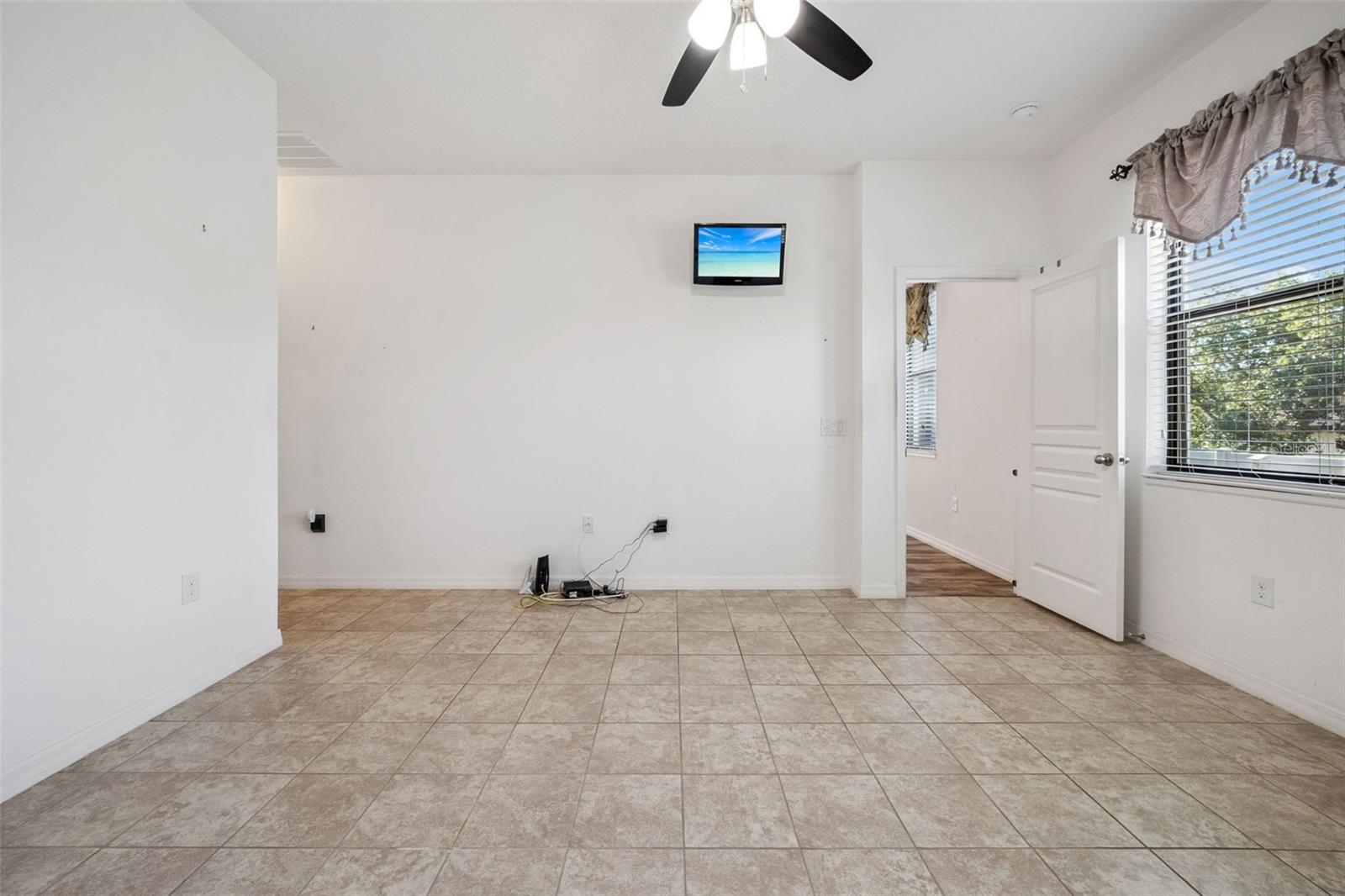 9131 CHANDLER DR, GROVELAND, FL, 34736