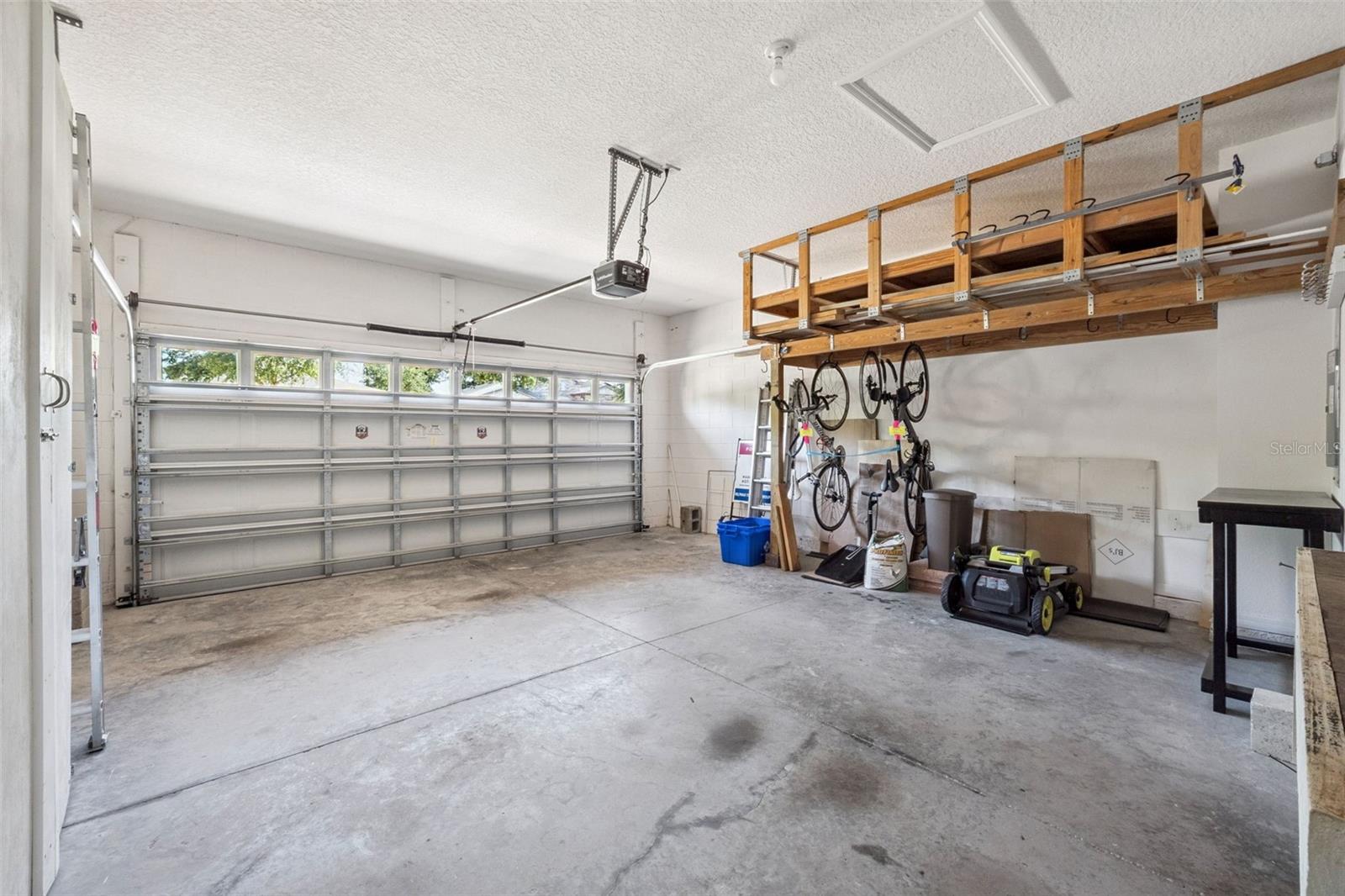 9131 CHANDLER DR, GROVELAND, FL, 34736