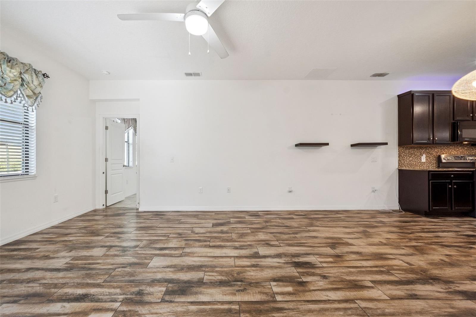 9131 CHANDLER DR, GROVELAND, FL, 34736