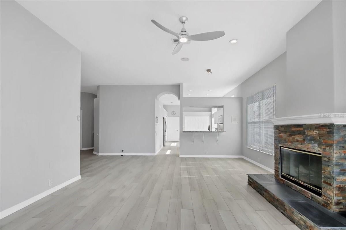 6714 HICKORY HAMMOCK CIR, BRADENTON, FL, 34202