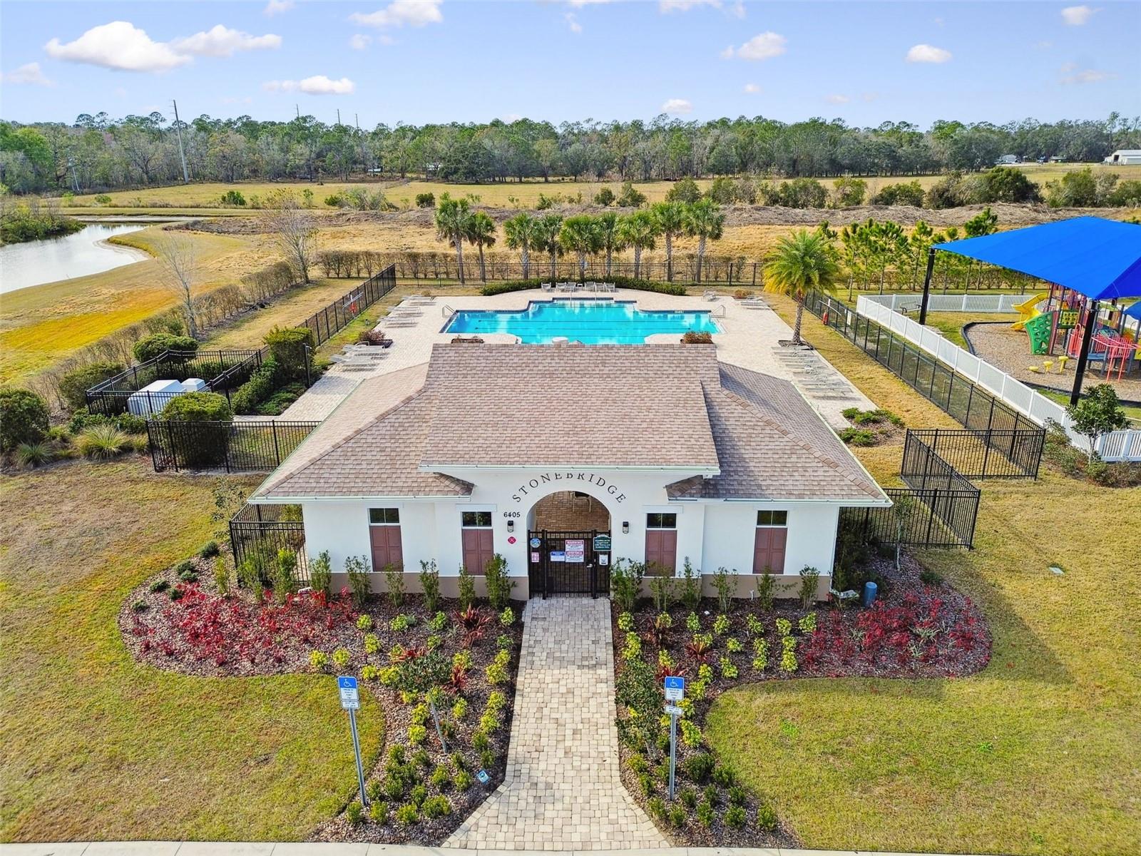 7011 GIDEON CIR, ZEPHYRHILLS, FL, 33541