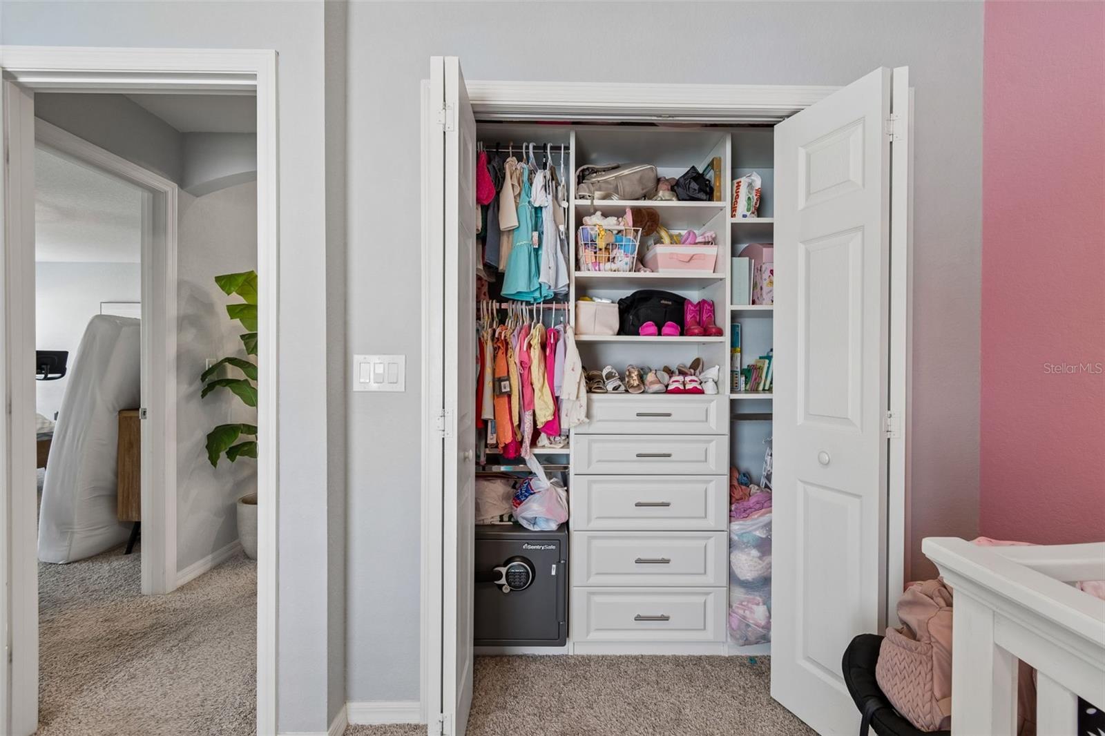 7011 GIDEON CIR, ZEPHYRHILLS, FL, 33541