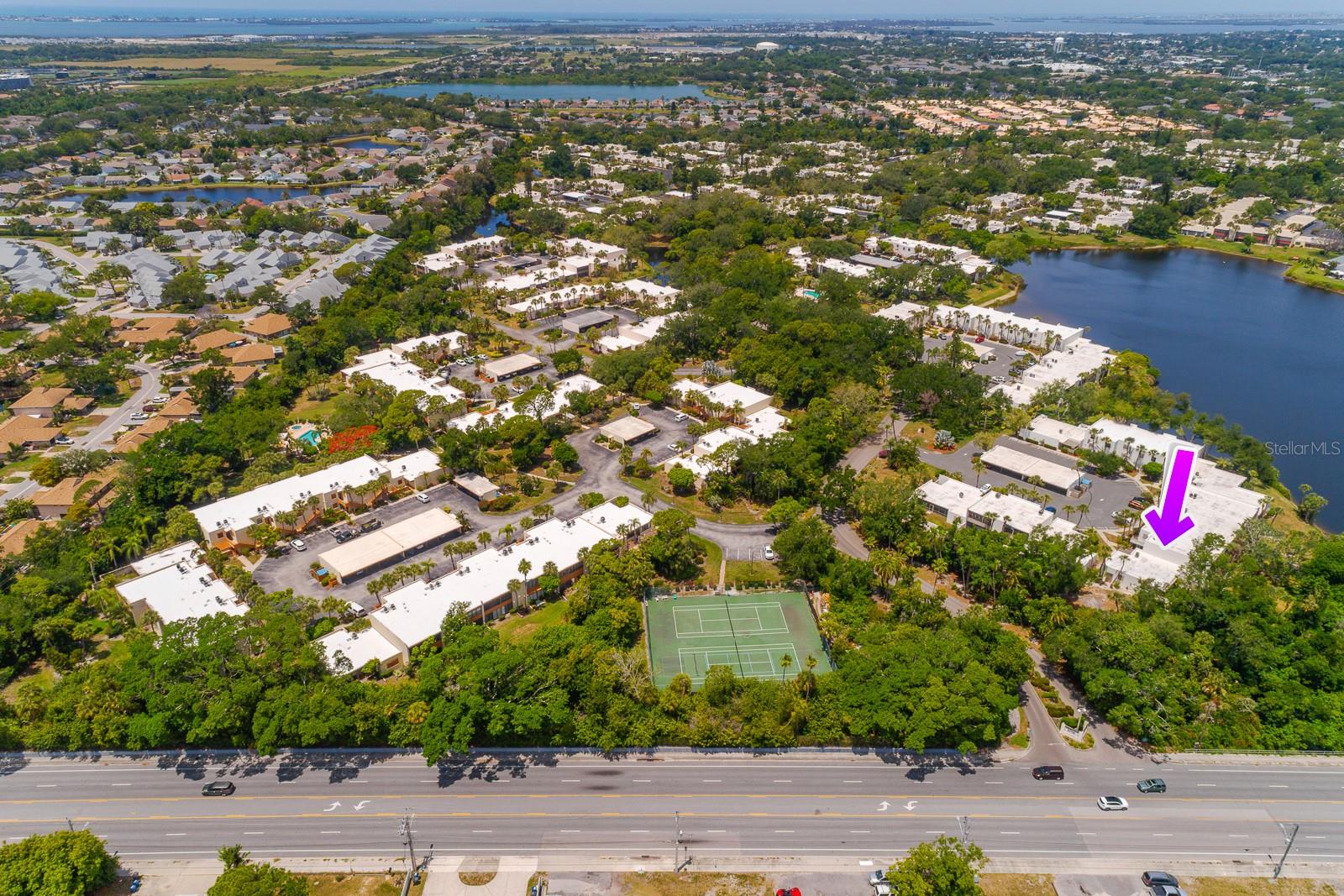 318 TIMBERLAKE DR, BRADENTON, FL, 34210