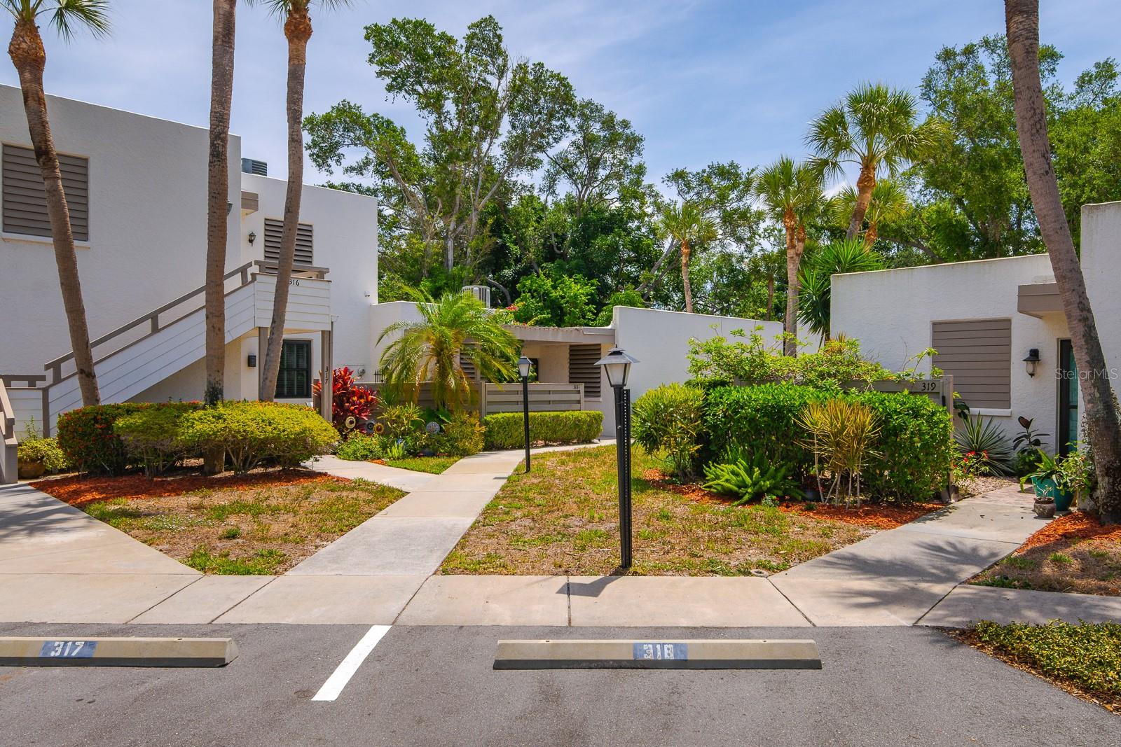 318 TIMBERLAKE DR, BRADENTON, FL, 34210
