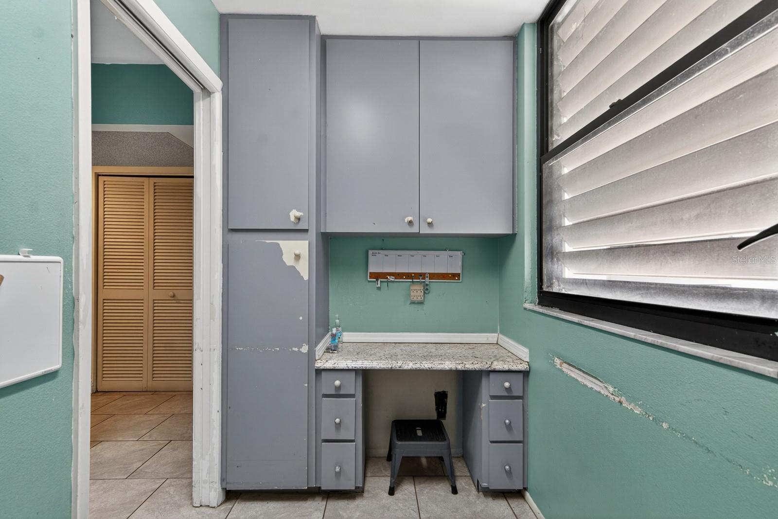 318 TIMBERLAKE DR, BRADENTON, FL, 34210