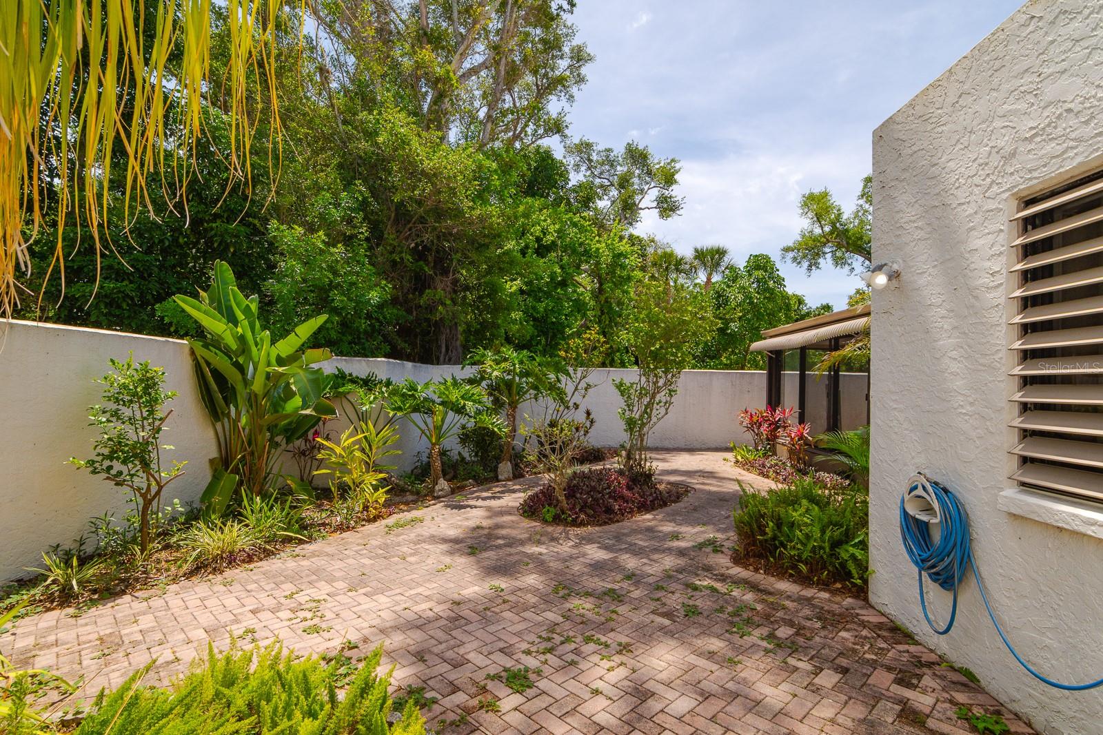 318 TIMBERLAKE DR, BRADENTON, FL, 34210