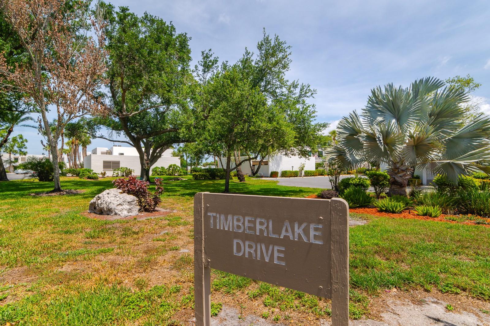 318 TIMBERLAKE DR, BRADENTON, FL, 34210