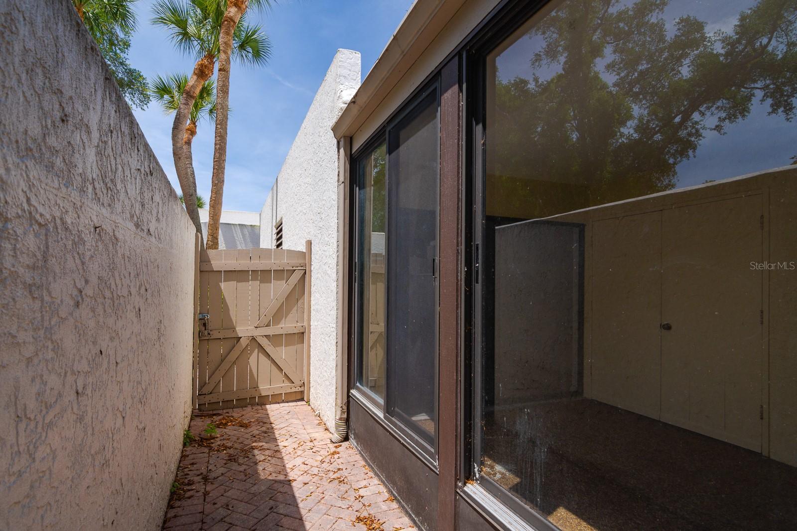 318 TIMBERLAKE DR, BRADENTON, FL, 34210