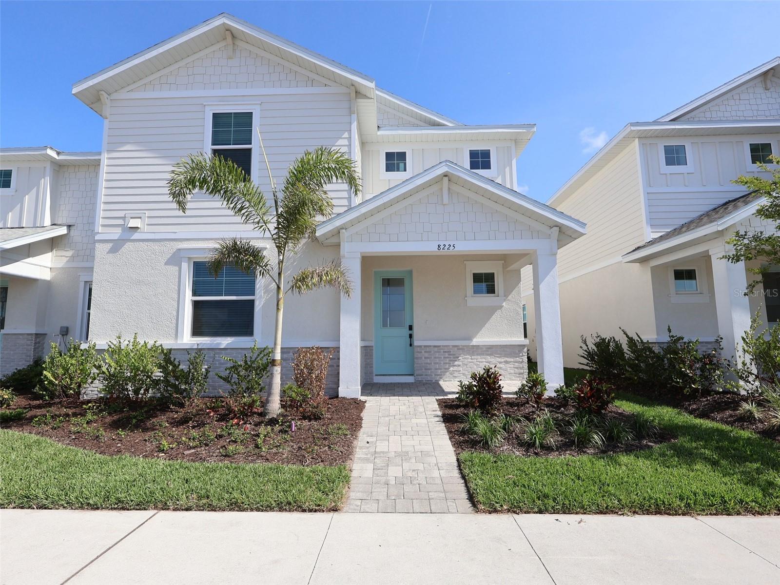 8225 SEAFLOWER PKWY, BRADENTON, FL, 34210