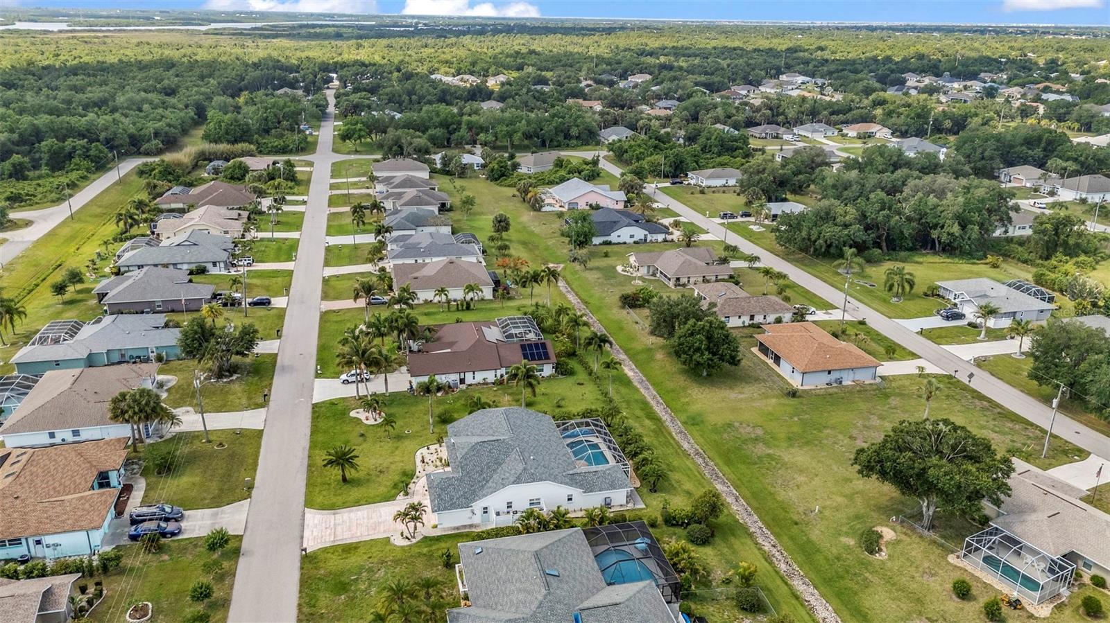 303 PARAMARIBO ST, PUNTA GORDA, FL, 33983