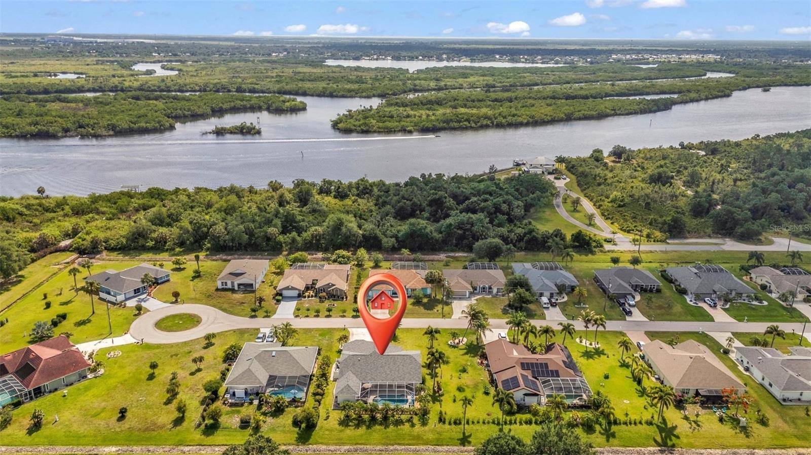 303 PARAMARIBO ST, PUNTA GORDA, FL, 33983