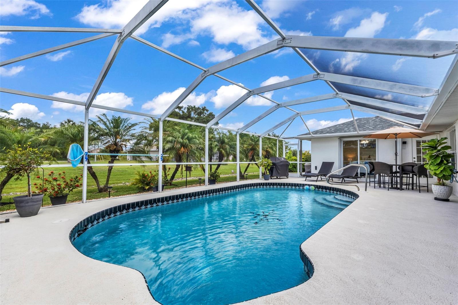 303 PARAMARIBO ST, PUNTA GORDA, FL, 33983
