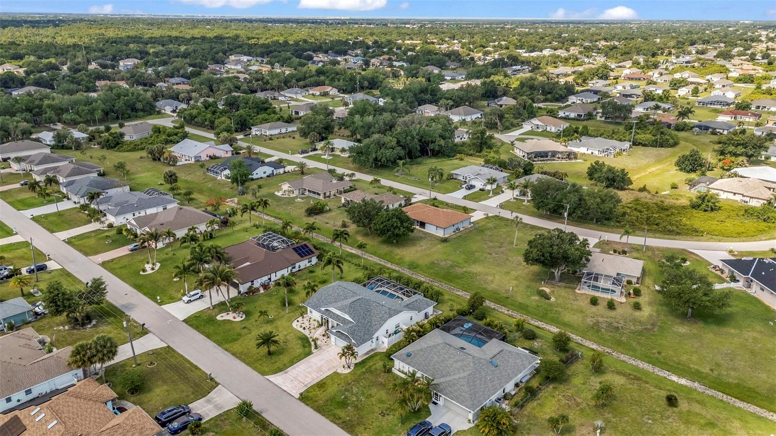 303 PARAMARIBO ST, PUNTA GORDA, FL, 33983