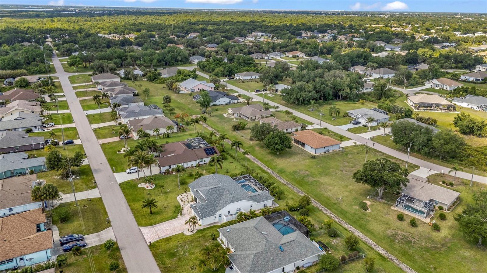 303 PARAMARIBO ST, PUNTA GORDA, FL, 33983