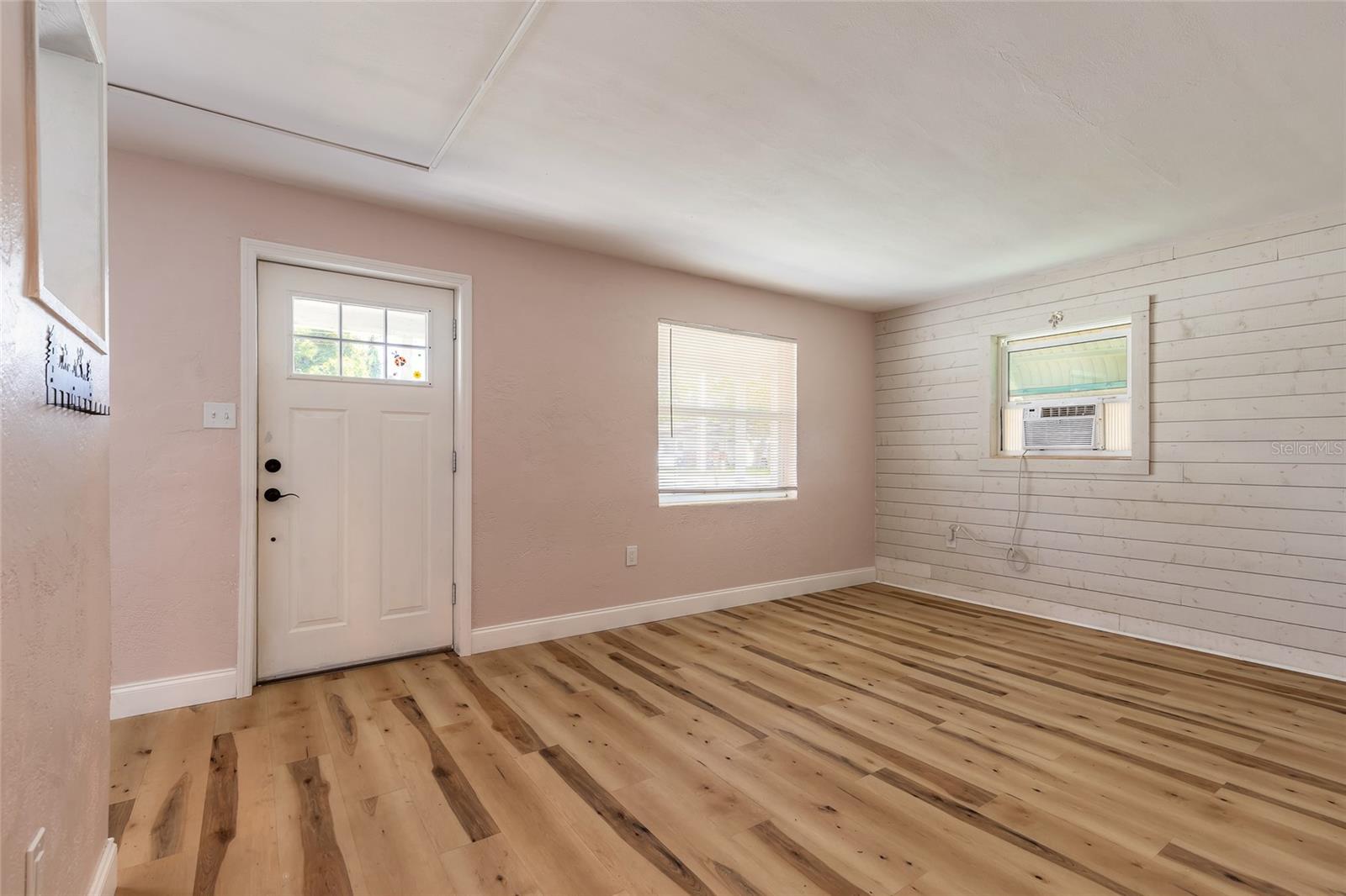 2520 ANASTASIA DR, SOUTH DAYTONA, FL, 32119