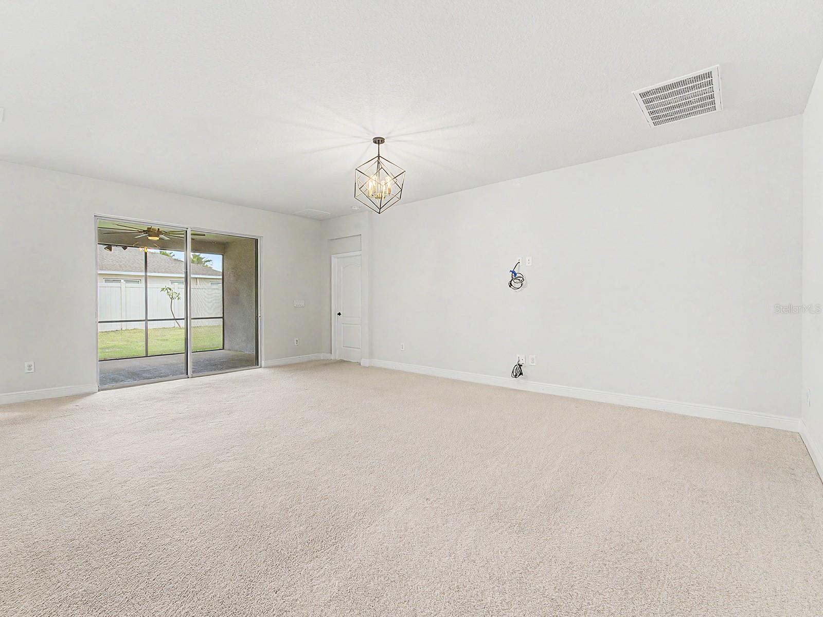 11626 LAKE LUCAYA DR, RIVERVIEW, FL, 33579