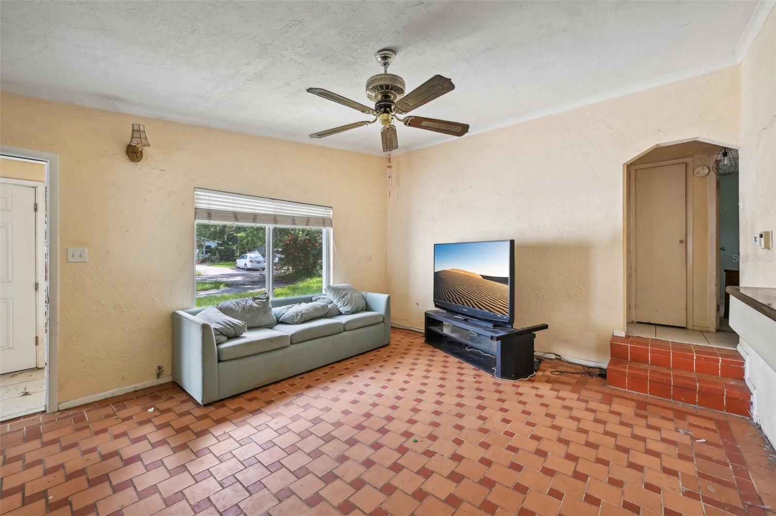 2524 NOVUS ST, SARASOTA, FL, 34237